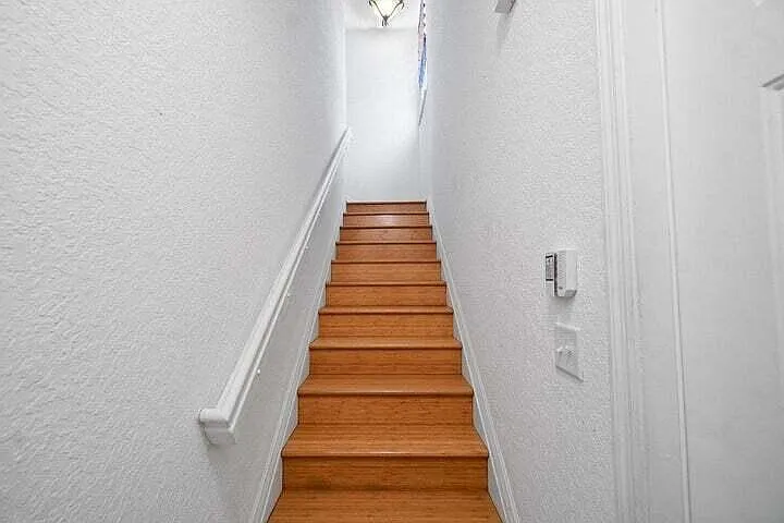 152 Village Blvd #H — Photo 19