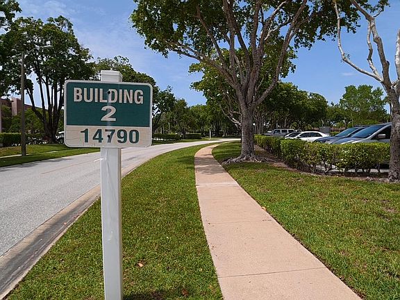 3rd image of 14790 Bonaire Boulevard #210