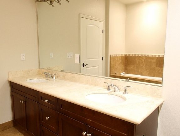 2nd image of 11163 Aqua Vista St Penthouse 5
