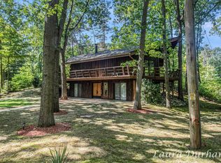 6480 Island Lake Rd, Holland, MI 49423