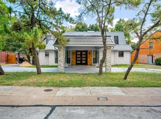 2814 S Surrey Dr, Carrollton, TX 75006