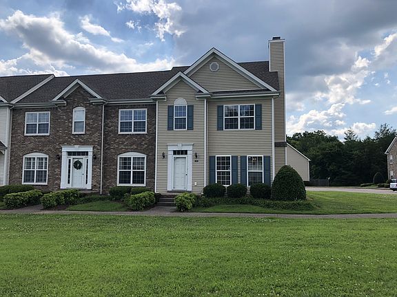 2nd image of 1034 McKenna Dr