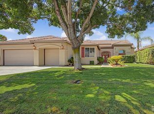 13417 Hinault Dr, Bakersfield, CA 93314