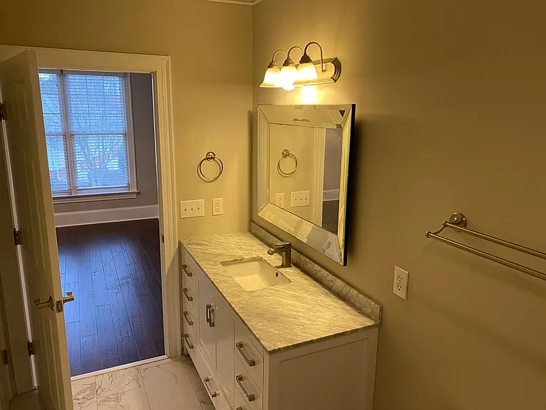 824 Waterford Lake Dr — Photo 13