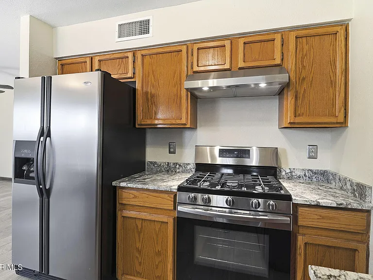 6900 Imperial Ridge Dr — Photo 10