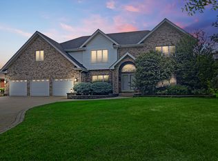 7719 Drew Ave, Burr Ridge, IL 60527