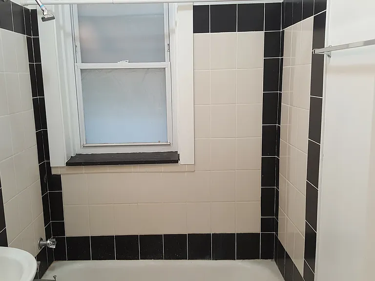 5428 N Kimball Ave #2E — Photo 17