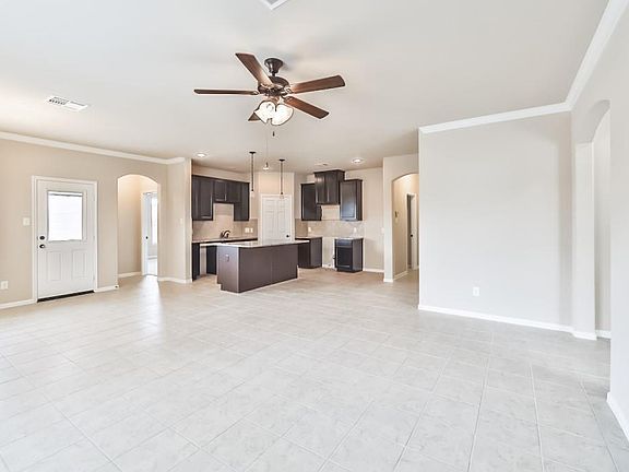 5th image of 10215 Red Tamarack Ln