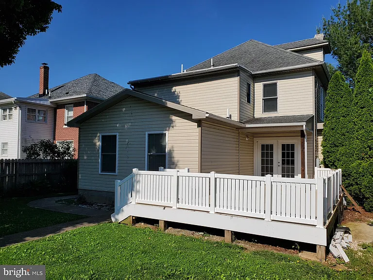 13813 Village Mill Dr — Photo 22