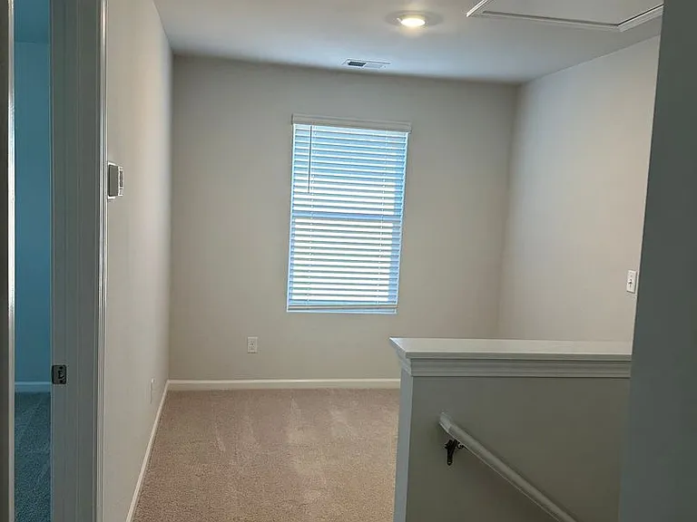 746 Palmer Rd NE — Photo 11