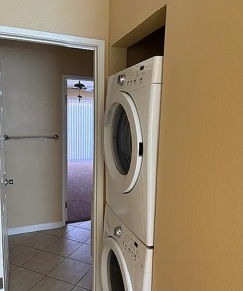 1328 Vista Serena Ave — Photo 5