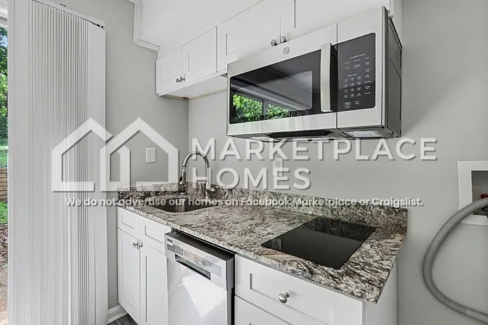 2470 Glenrock Dr #B — Photo 9