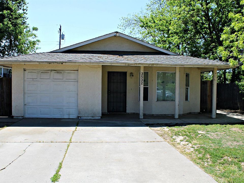 2nd image of 3532 20th Ave