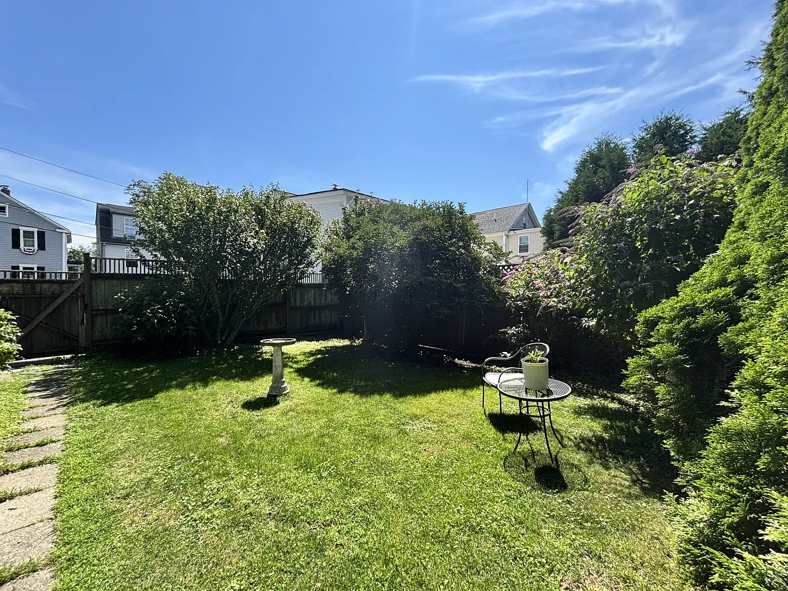 2 bed, 1047 sqft, $2,800 — Photo 3