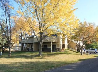 8572 Xenium Ln N, Maple Grove, MN 55369