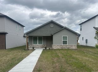 10221 Paul Eells Dr, North Little Rock, AR 72113