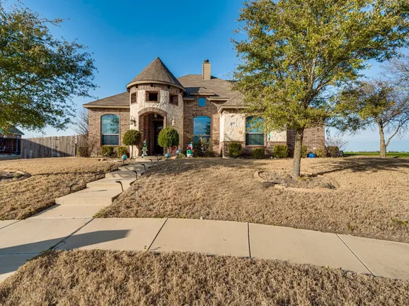 107 Omaha Ct, Waxahachie, TX 75165