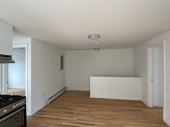 5th image of 21-14 28th Ave #2