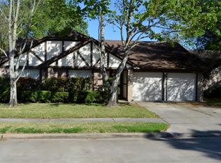 10842 Spring Shadows Dr, Houston, TX 77064