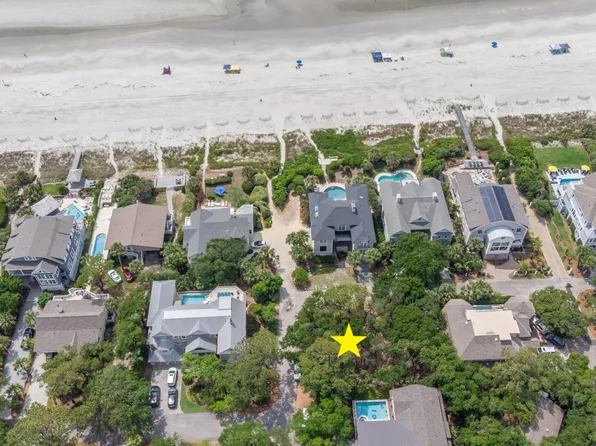 42 Dune Ln, Hilton Head Island, SC 29928