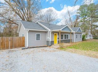 717 Center St, Central City, KY 42330