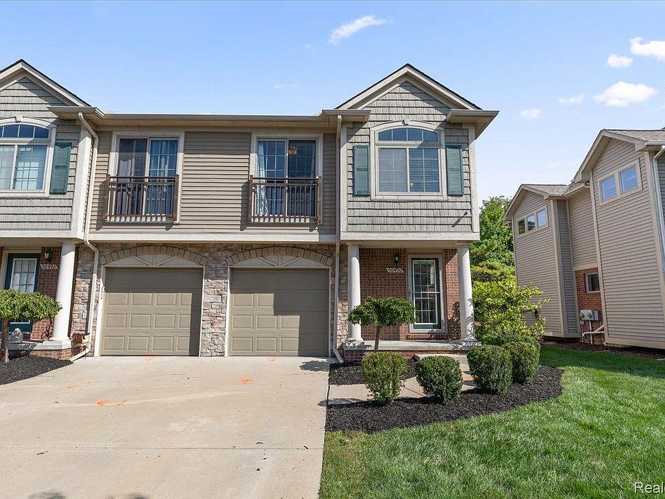 1st image of 50490 Beechwood Ct #32