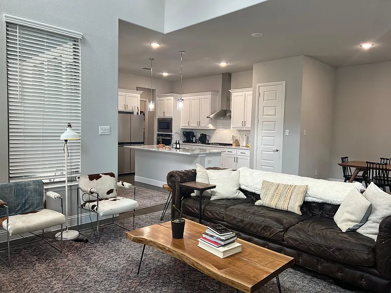 13244 Jonata St — Photo 25