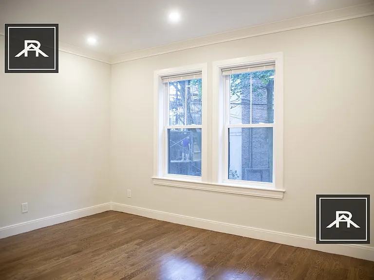 51 Quint Ave #3 — Photo 15