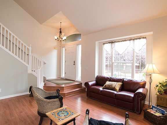2nd image of 7227 NE 147th Pl