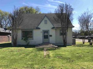 1614 10th Ave NW, Ardmore, OK 73401