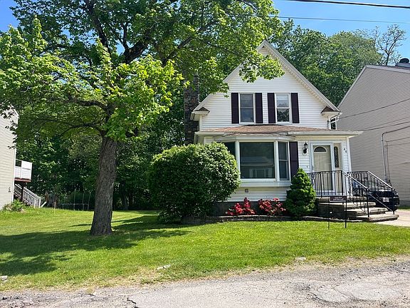 2nd image of 44 Pine Hill Rd