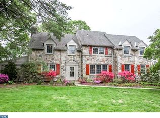 32 Greenhill Ln, Wynnewood, PA 19096