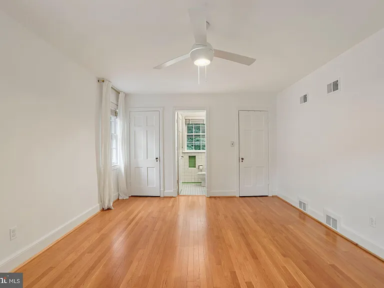 3273 Worthington St NW — Photo 27