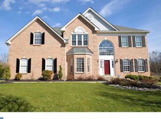 105 Dickens Ct, North Wales, PA 19454