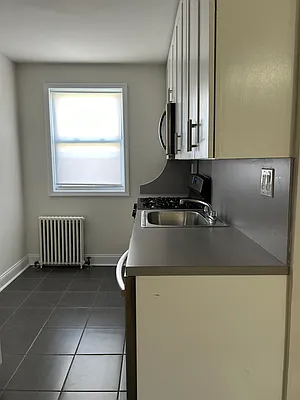 Rented by Voro Purple LLC | media 4