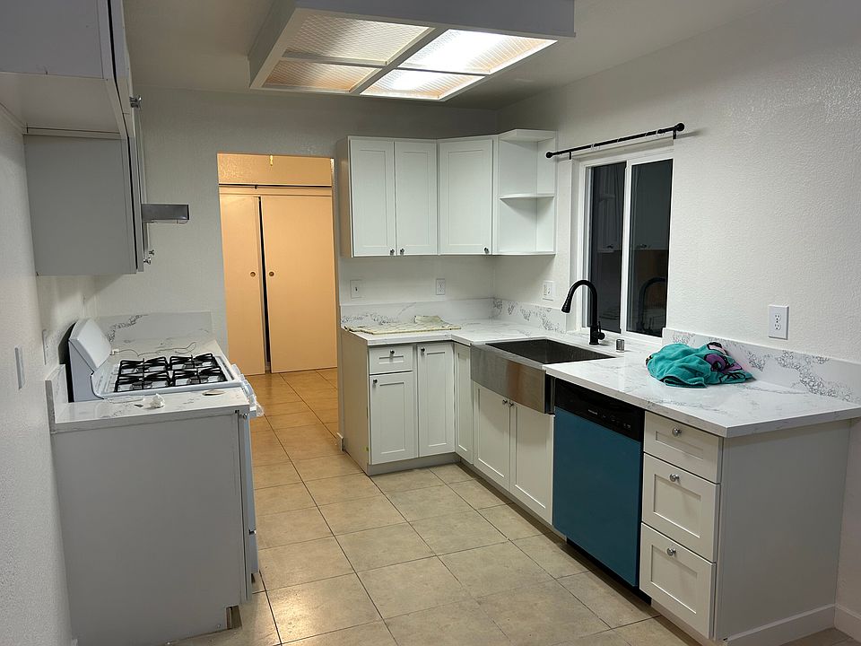 2nd image of 8257 Scenic Hills Way