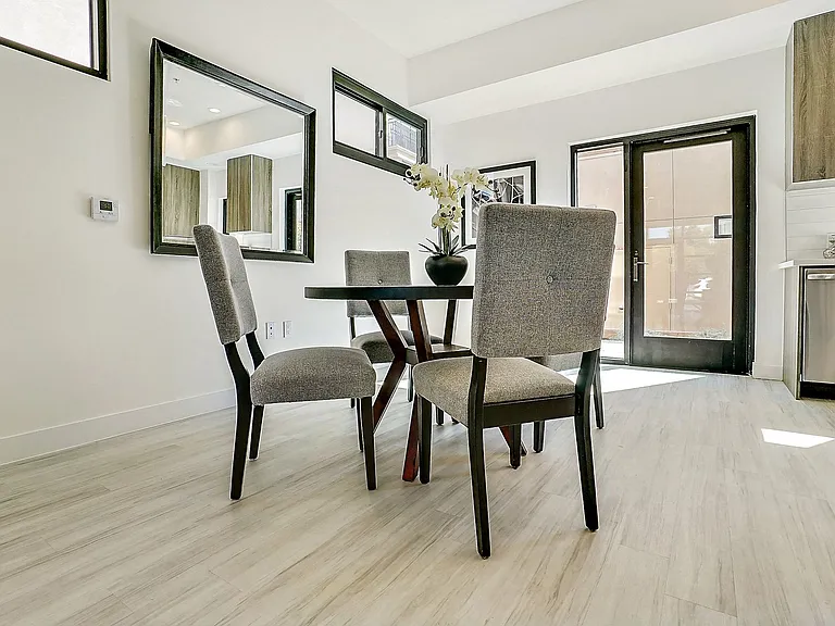 Residences at Village Walk — Photo 55