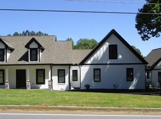 1051 Spartan Ln, Athens, GA 30606