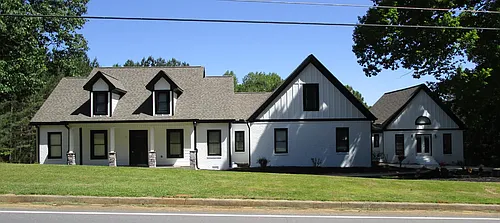 1051 Spartan Ln Photo 1