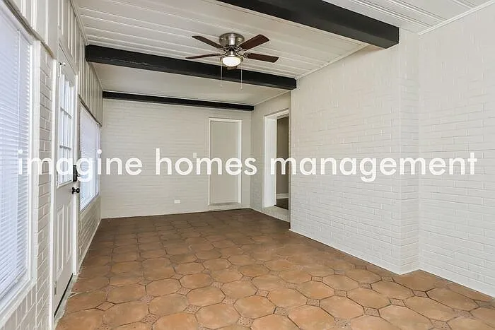 1115 Grandview Dr — Photo 14