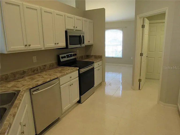 8138 Wilder Loop — Photo 3