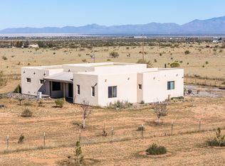 564 W Knox St, Pearce, AZ 85625