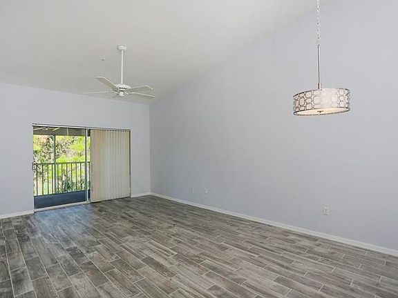 3rd image of 9320 Clubside Cir Unit 2307