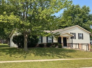 37 Joan Dr, Saint Peters, MO 63376
