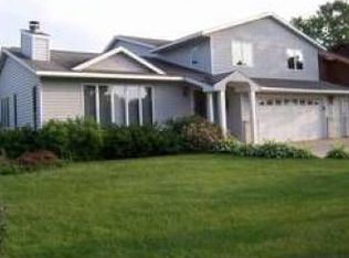 626 Westwood Dr, Onalaska, WI 54650