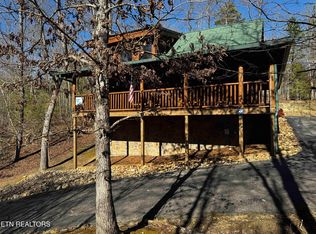 2738 Murray Ridge Rd, Sevierville, TN 37876
