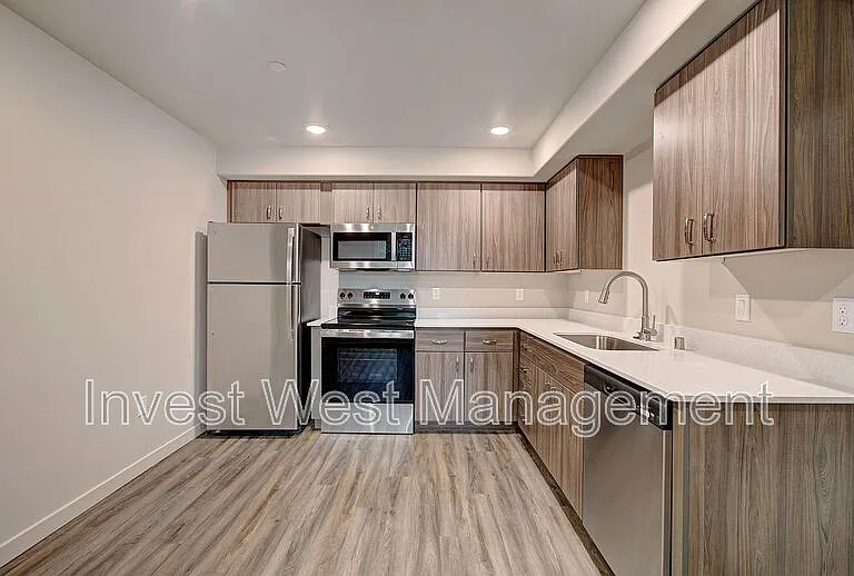 404 NE 117th Ave #108 — Photo 7