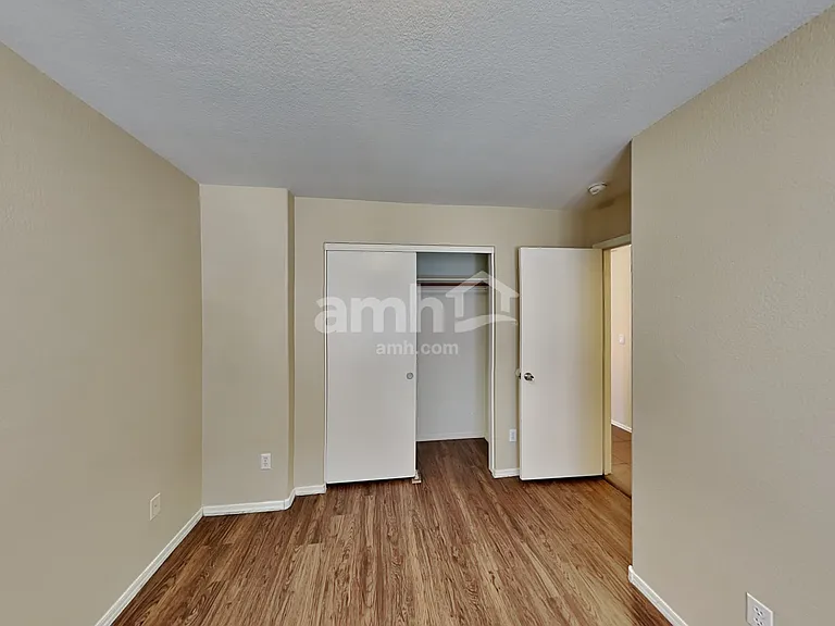 16425 N 113th Dr — Photo 12
