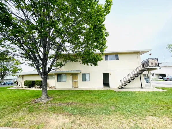 3614 Sapphire Dr APT 2, Auburn, CA 95602