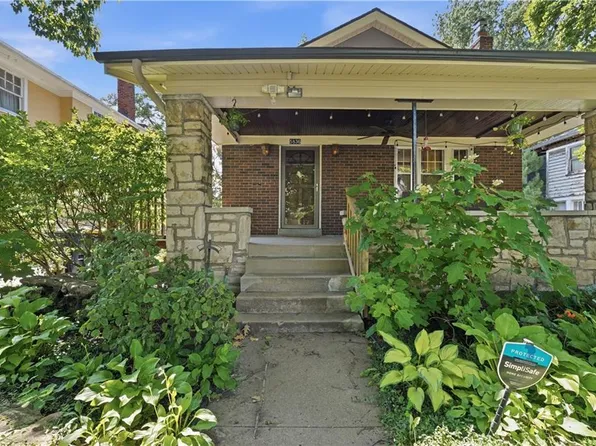 5836 Harrison St, Kansas City, MO 64110